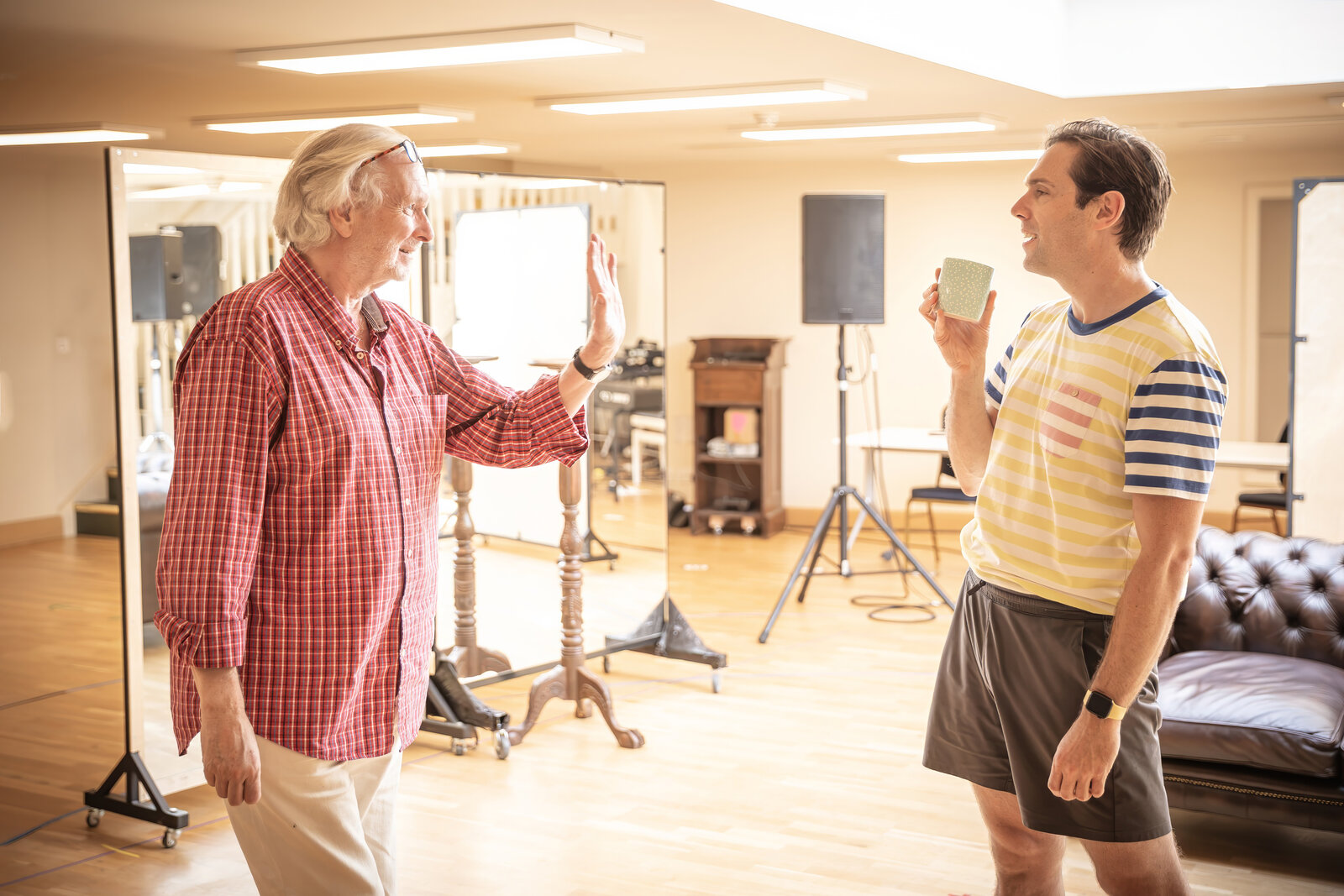 Director Hugh Wooldridge and Sam Harrison in rehearsal, Jeeves Takes Charge